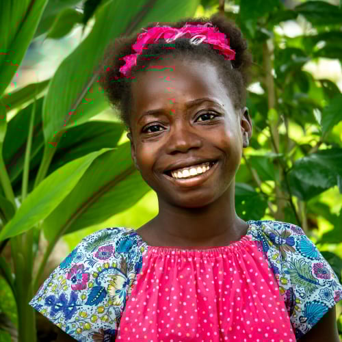 Bring Healing and the Hope of Christ to Sierra Leone